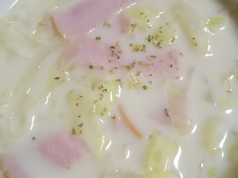 キャベツとハムの豆乳スープ(^^)